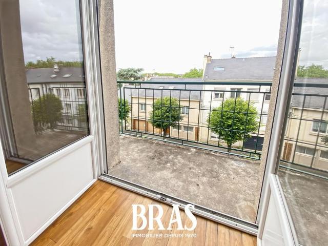 Location Appartement 2 pièces 49m² ST NAZAIRE 44600