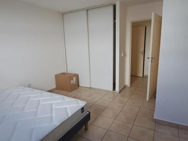 Location Appartement 2 pièces 49m² STE CLOTILDE 97490