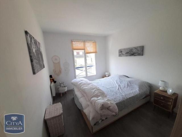 Location Appartement 2 pièces 49m² RAMBOUILLET 78120