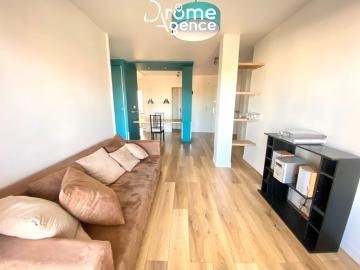 Location Appartement 2 pièces 49m² VALENCE 26000