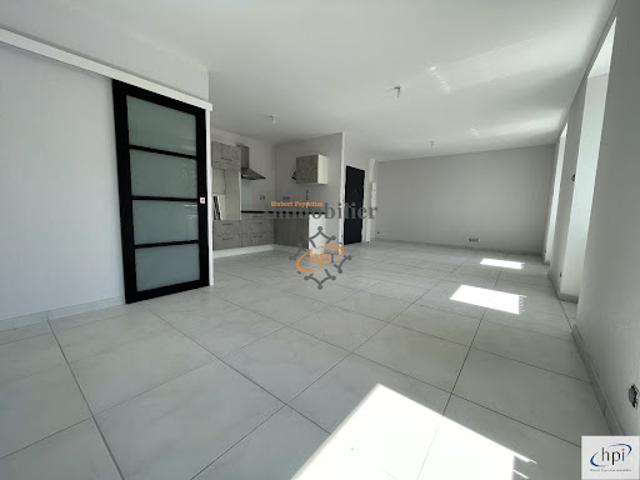 Location Appartement 2 pièces 53.44 m2 Saint Affrique