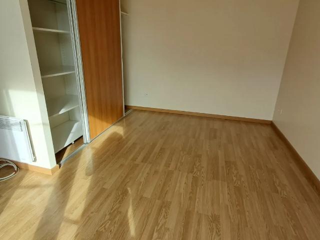 Location appartement 2 pièces, 53.44m², Villemandeur