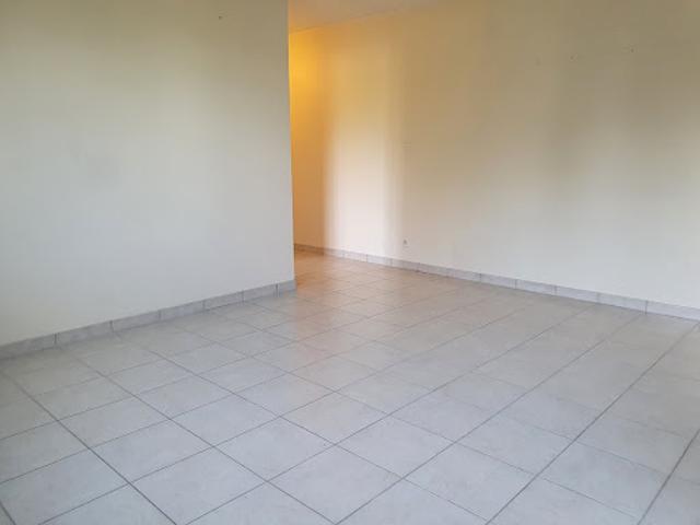 Location Appartement 2 pièces 53.45 m2 Saint Julien les Villas