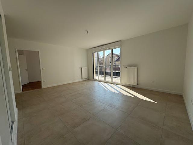 Location Appartement 2 pièces 53.45 m2 Saint Leu la Forêt