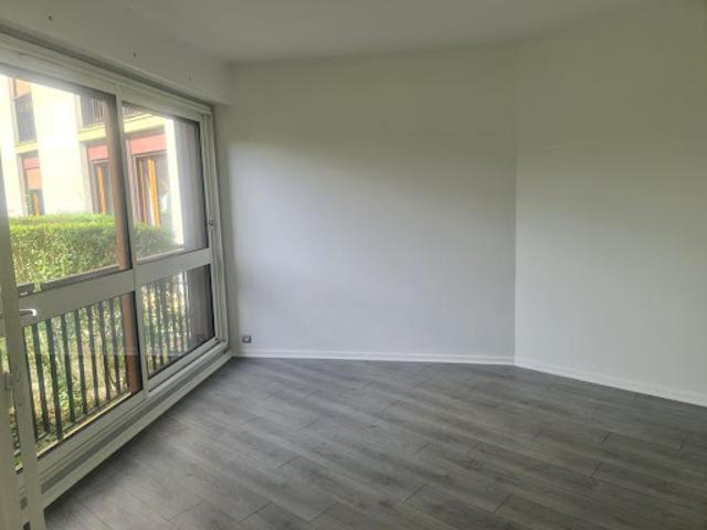 Location Appartement 2 pièces 53.05 m2 Ris Orangis