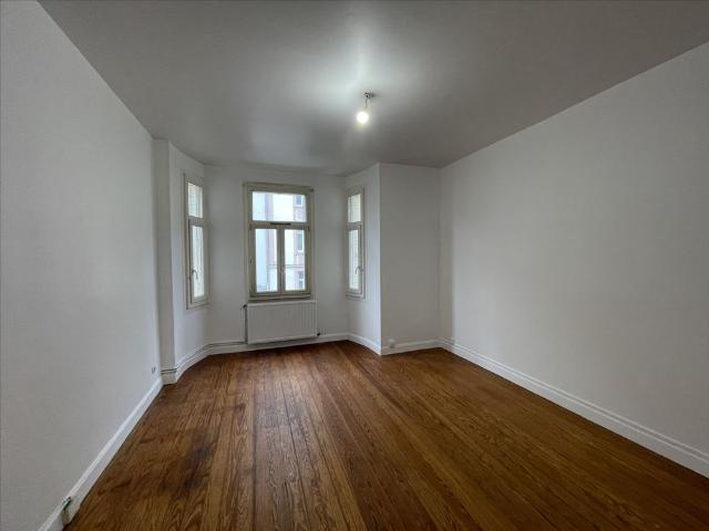 Location Appartement 2 pièces 53m²