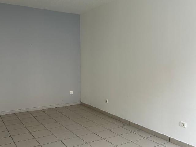 Location Appartement 2 pièces 53m²