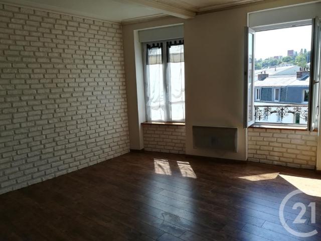 Location Appartement 2 pièces 53m² CHERBOURG EN COTENTIN 50100