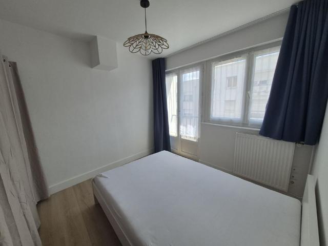 Location Appartement 2 pièces 53m² BOULOGNE SUR MER 62200