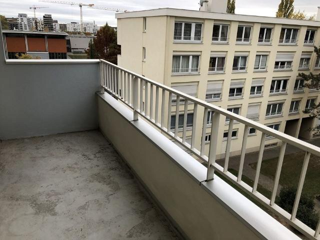 Location Appartement 2 pièces 53m² ILLKIRCH GRAFFENSTADEN 67400