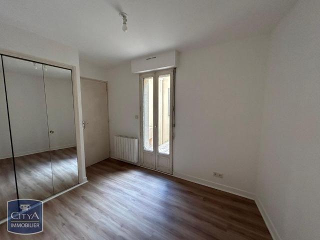 Location Appartement 2 pièces 53m² LAVAL 53000