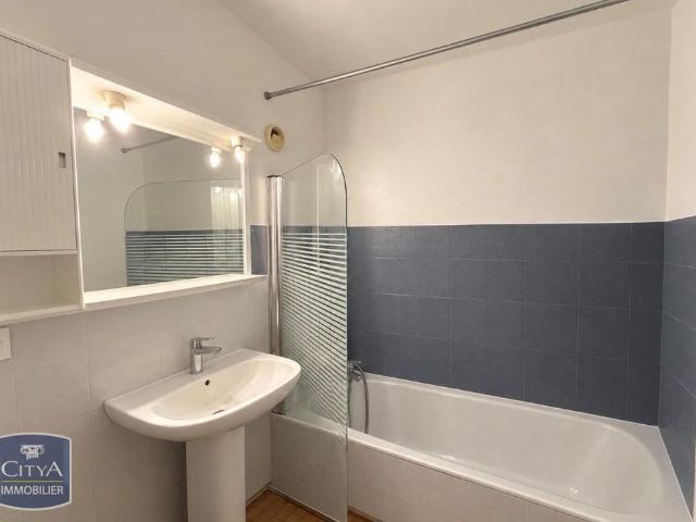 Location Appartement 2 pièces 53m² LE CANNET 06110
