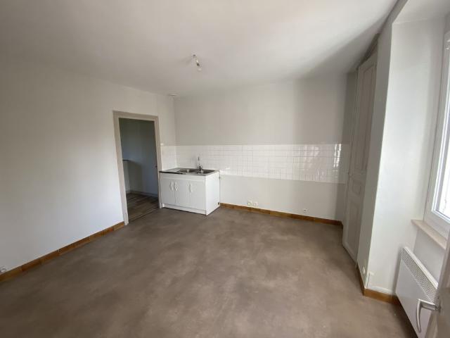 Location Appartement 2 pièces 53m² MARMAGNE 71710