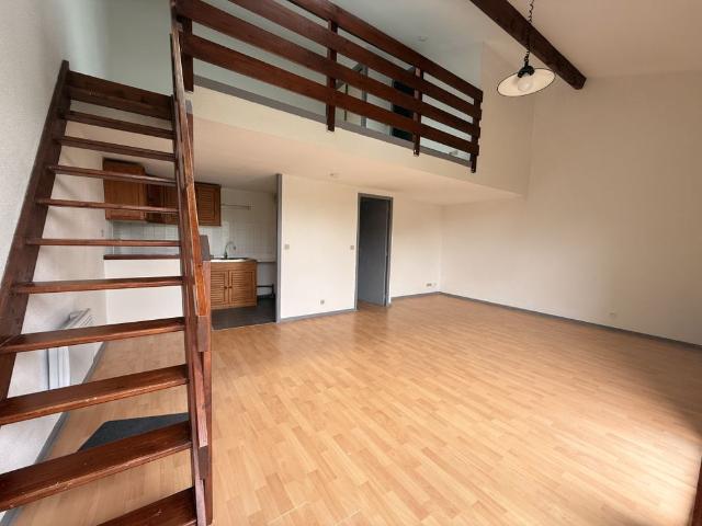 Location Appartement 2 pièces 53m² MERIGNAC 33700