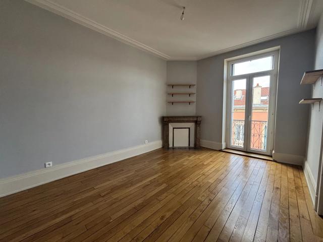Location Appartement 2 pièces 53m² NANCY 54000