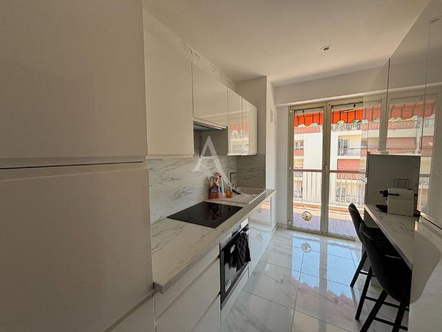 Location Appartement 2 pièces 53m² NICE 06100
