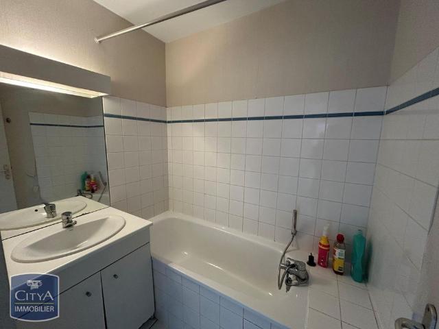 Location Appartement 2 pièces 53m² TOURS 37000