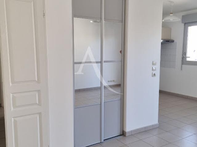 Location Appartement 2 pièces 50.54 m2 Combs la Ville