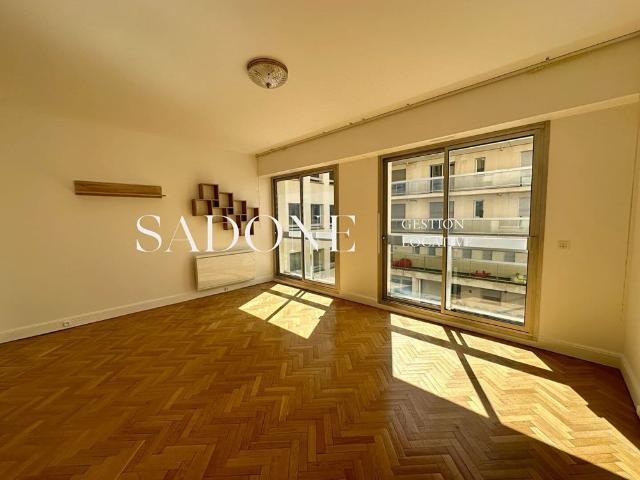 Location Appartement 2 pièces 50,61 m² à Neuilly sur Seine