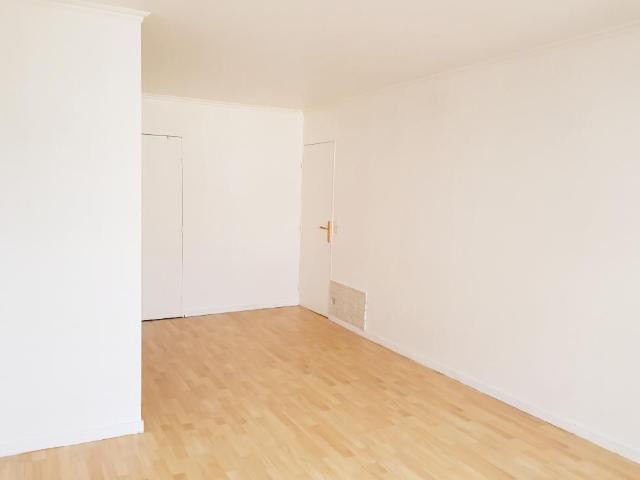 Location appartement 2 pièces, 50.11m², Noisy le Grand