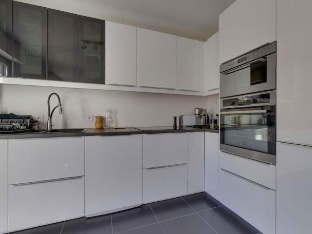 Location appartement 2 pièces, 50.25m², Montreuil