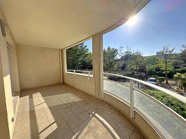 Location Appartement 2 pièces 50.35 m2 Marseille 8ème