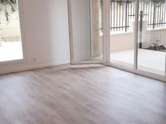 Location Appartement 2 pièces 50 m2 à Saint Fargeau Ponthierry