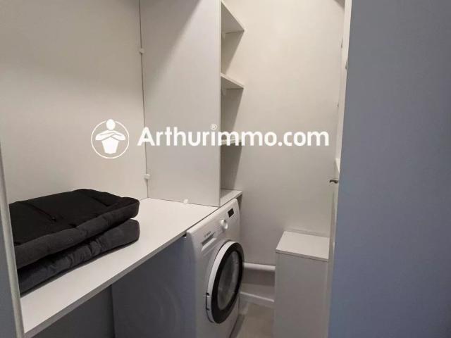 Location Appartement 2 pièces 50 m2 à Savigny le Temple