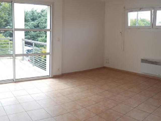 Location Appartement 2 pièces 50 m2 L'Isle Jourdain