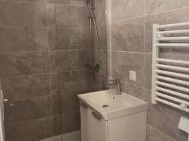 Location appartement 2 pièces 50 m² à Lormont 33310