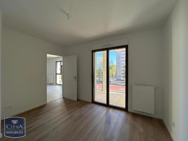 Location Appartement 2 pièces 50m² BORDEAUX 33000
