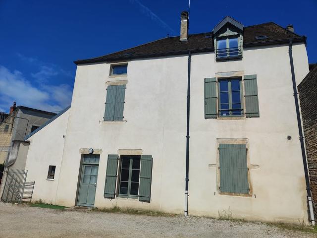 Location Appartement 2 pièces 50m² BEAUNE 21200