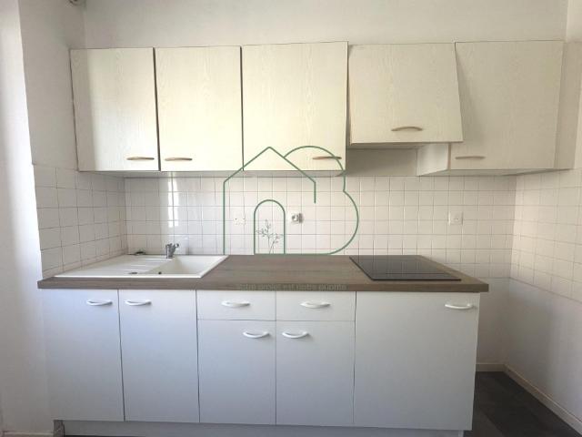 Location Appartement 2 pièces 50m² DECAZEVILLE 12300