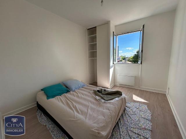 Location Appartement 2 pièces 50m² NIORT 79000