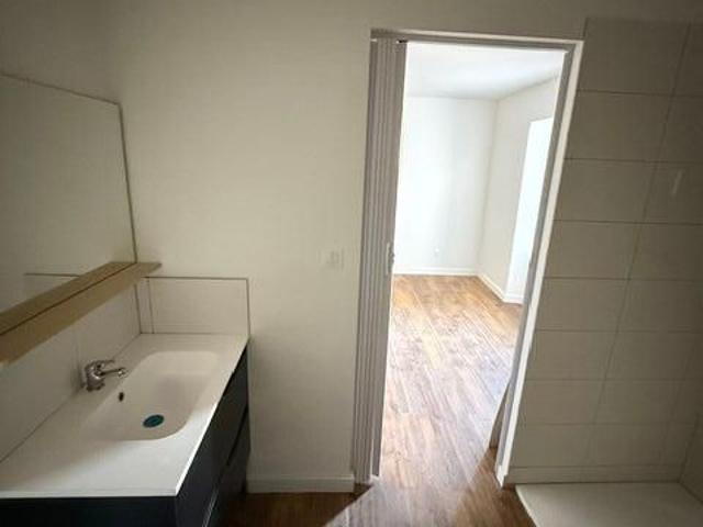 Location Appartement 2 pièces 50m² STE FOY LA GRANDE 33220
