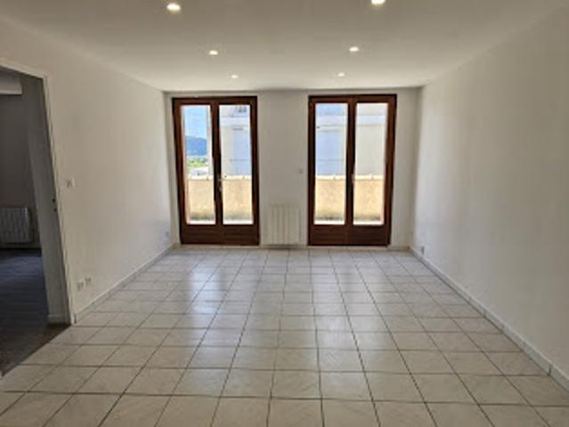 Location Appartement 2 pièces 51.67 m2 Oraison