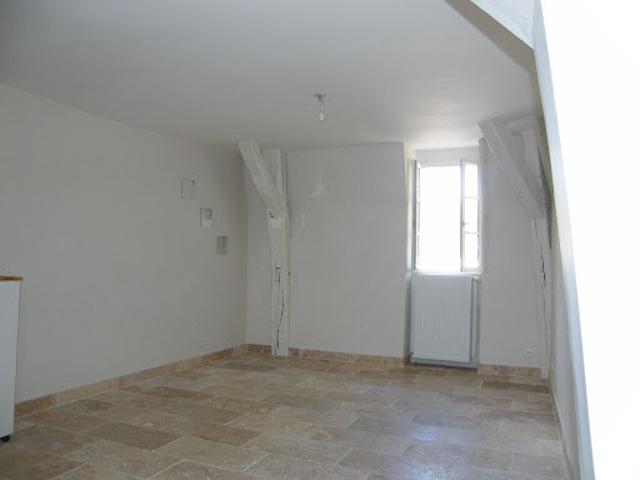 Location Appartement 2 pièces 51 m2 Avallon