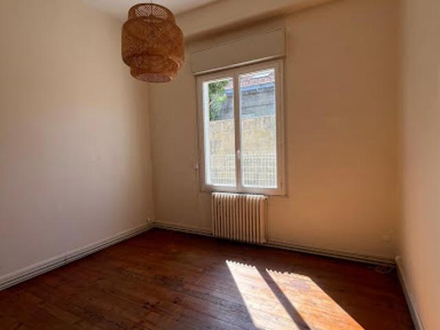 Location Appartement 2 pièces 51 m2 Bordeaux
