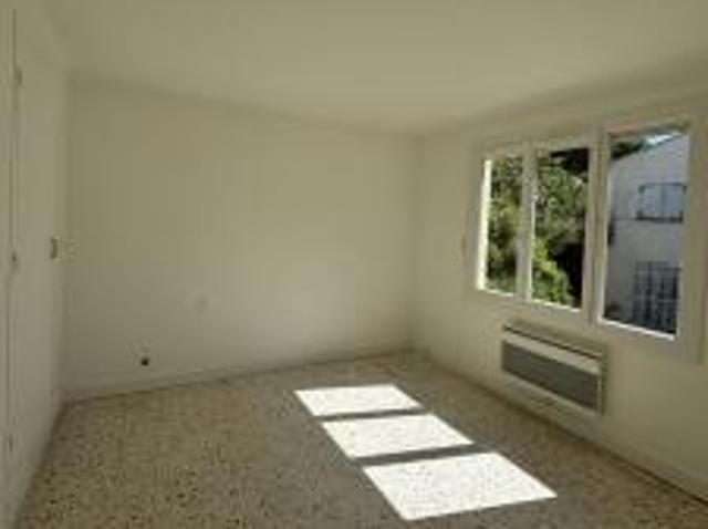 location appartement 2 pièces 51 m2 herault 34920 770 €