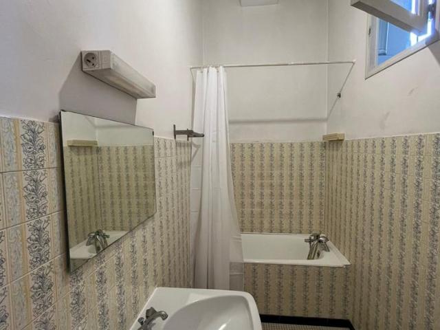 Location Appartement 2 pièces 51m² BORDEAUX 33000