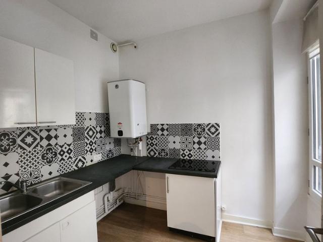Location Appartement 2 pièces 51m² BORDEAUX 33000