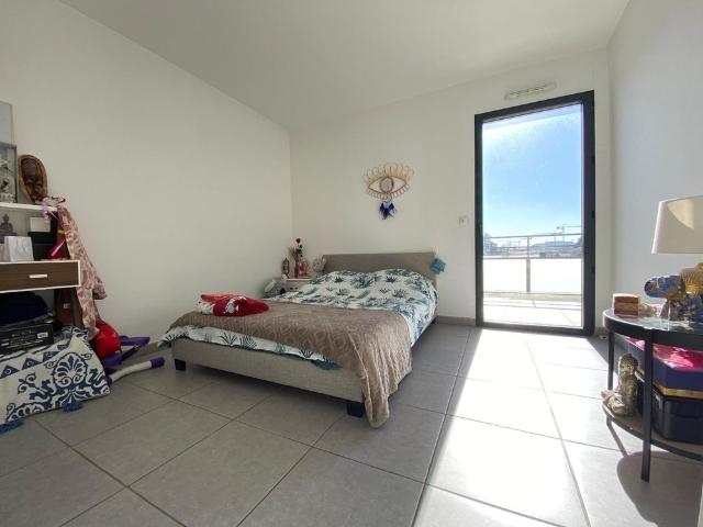 Location Appartement 2 pièces 51m² GUILHERAND GRANGES 07500
