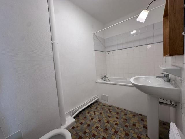 Location Appartement 2 pièces 51m² MONTPELLIER 34000