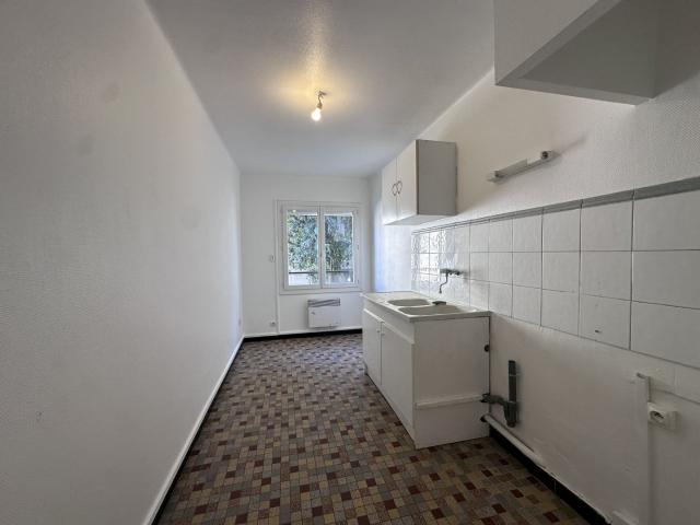 Location Appartement 2 pièces 51m² MONTPELLIER 34000