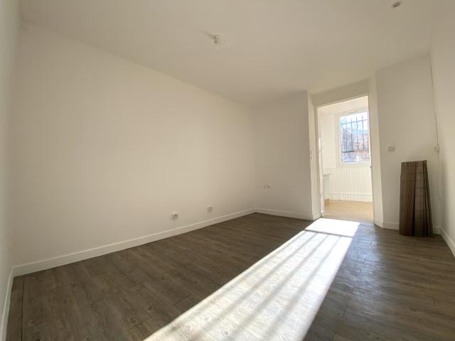 Location Appartement 2 pièces 51m² MARSEILLE 13ème