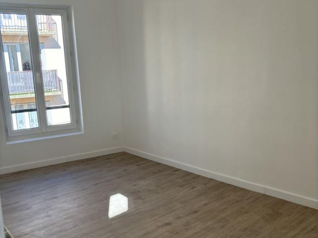 Location Appartement 2 pièces 51m² MEULAN EN YVELINES 78250