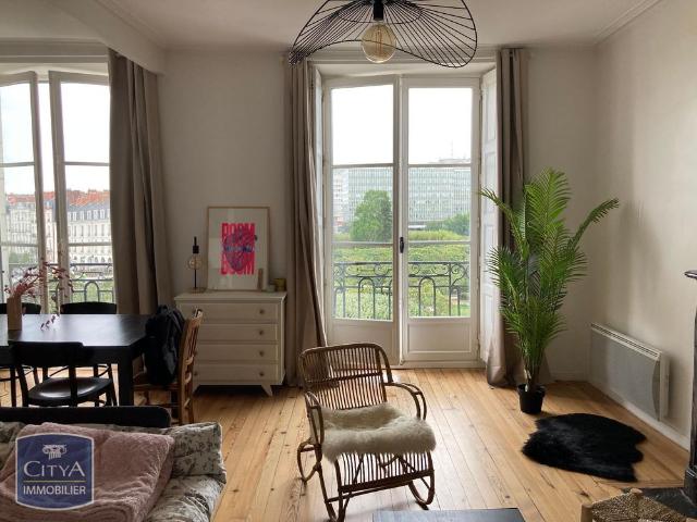 Location Appartement 2 pièces 51m² NANTES 44000