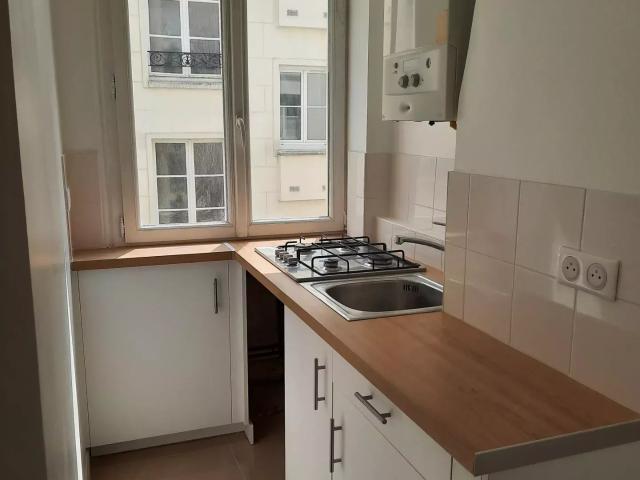 Location Appartement 2 pièces 51m² PARIS 16ème