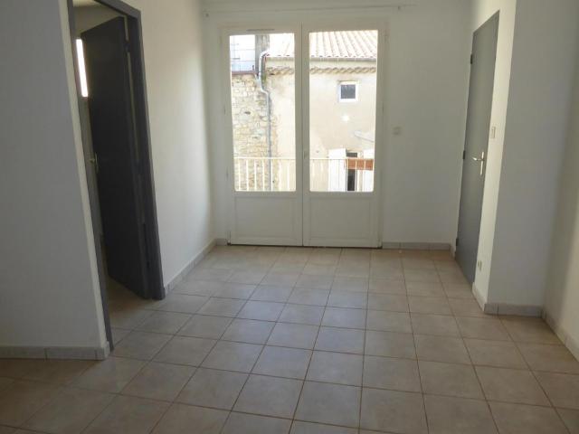 Location Appartement 2 pièces 51m² VILLENEUVE DE BERG 07170