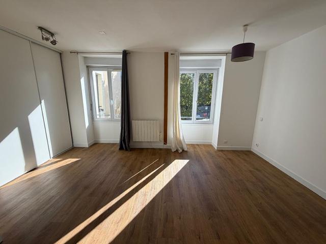 Location appartement 2 pièces, 52.67m², Nantes